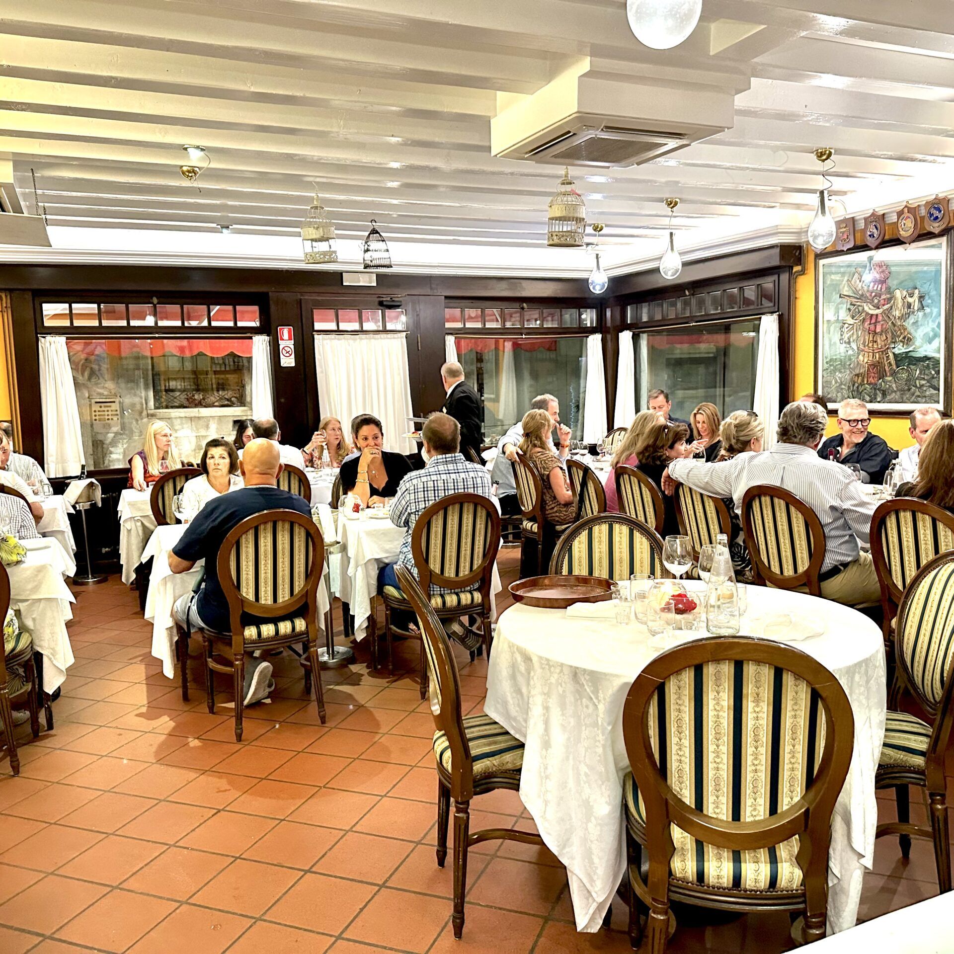 the dining room at Ristorante Vecia Cavàna