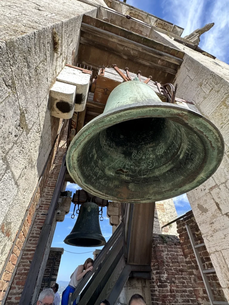 The bell atop the Torre del Mangia. To see it up close, you need to walk up 400 steps. 